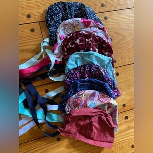 8 scrub caps with ties